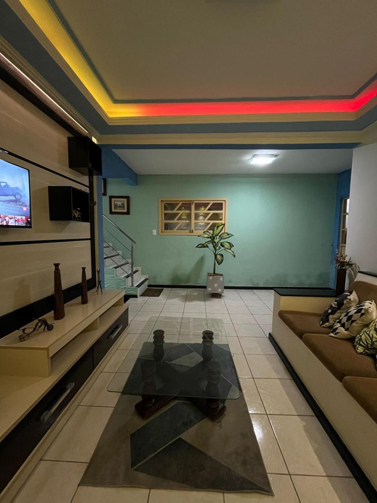Casa de Férias Casa 3 Quartos1suite Com Frigobar Smart Tv Netflix Ar-condicionado